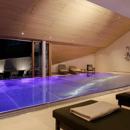 Hotel Stäfeli 4*