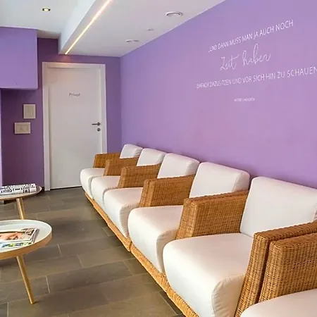 Hotel Staefeli 4*
