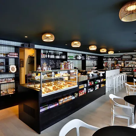 Staefeli Hotel 4*